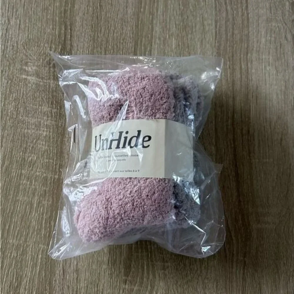 UNHIDE Softie Socks (2-pak Pale Rose Pink &‎ Grey) BRAND-NEW & SO SOFT!
